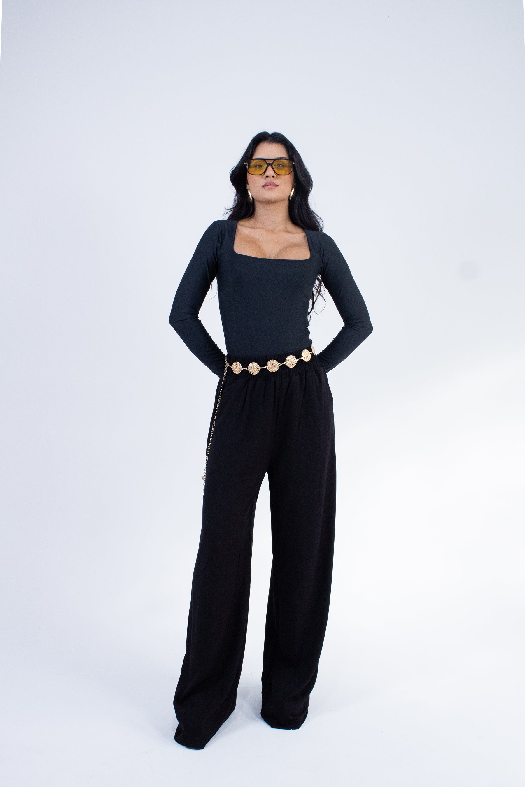 Calça Pantalona em Viscose com Cós Alto
