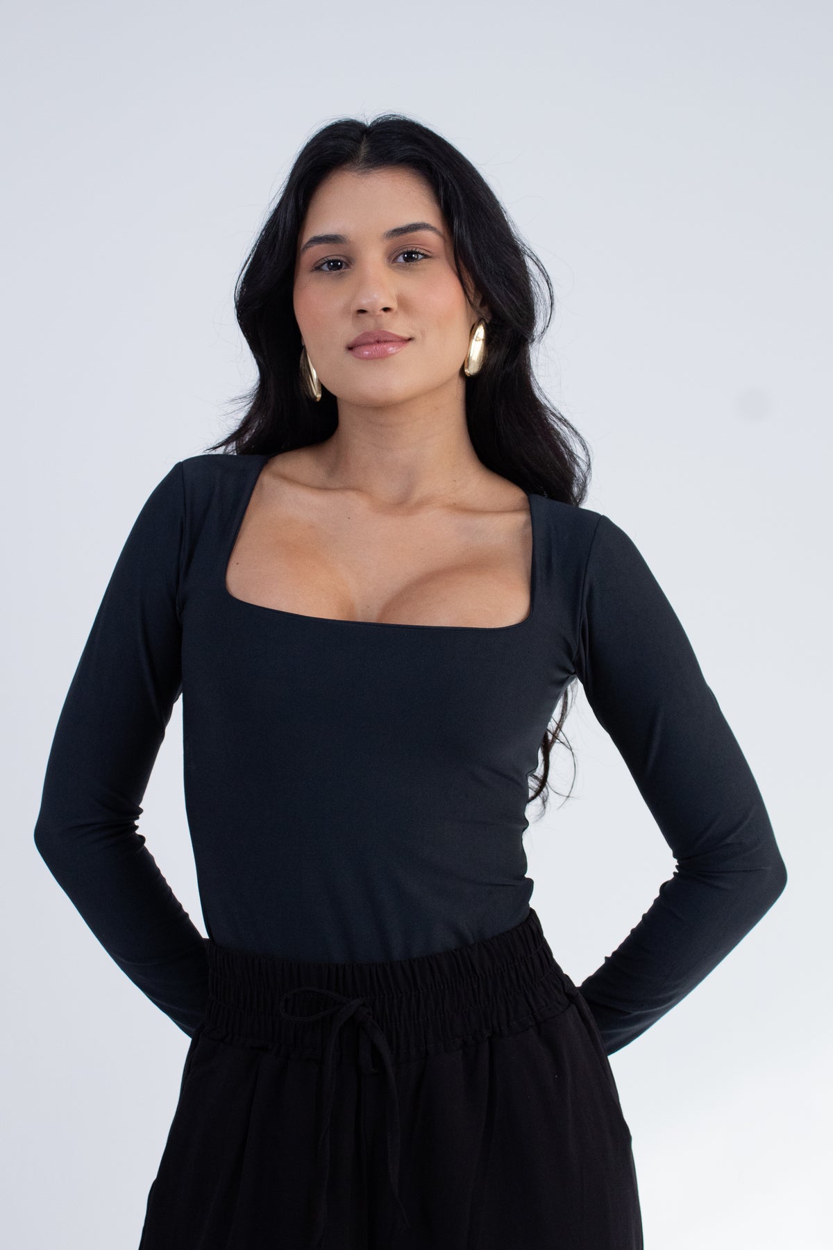 Body em Poliamida Manga Longa com Decote Quadrado